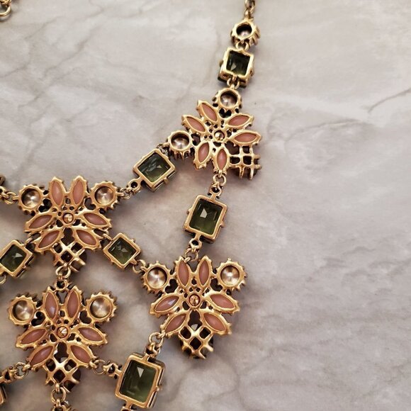 ✨ Stella and Dot Fleurette Rhinestone Crystal Bib Statement Necklace ✨ - Picture 12 of 16